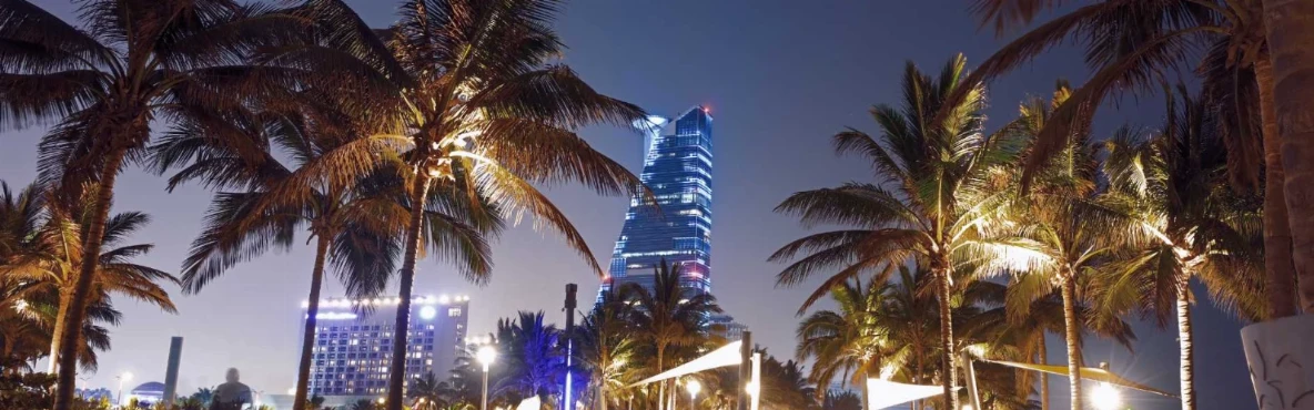 48 Hours on King Fahd Road: The Ultimate Jeddah Street Adventure