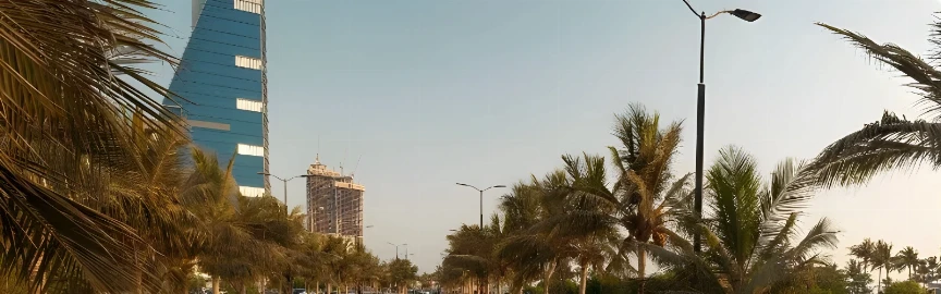 Jeddah in Motion: Hidden Stops & Stylish Shops on King Fahd Road
