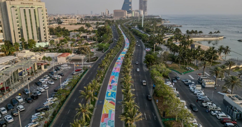 Jeddah in Motion: Hidden Stops & Stylish Shops on King Fahd Road