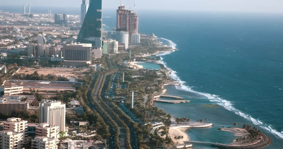 Minarets, Markets & Modern Malls: Why King Fahd Road Deserves a Day of Its Own